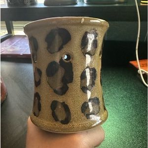 Gently used plug in warmer